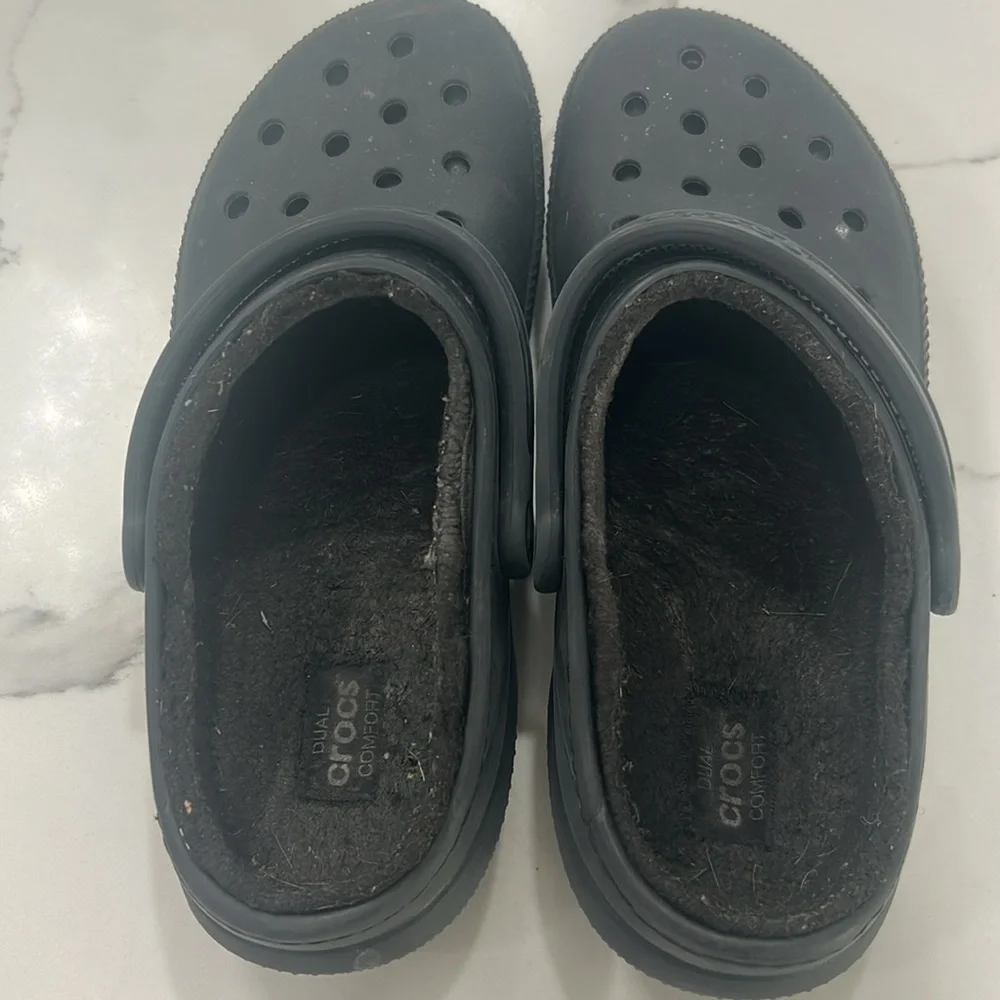 CROCS wear secure